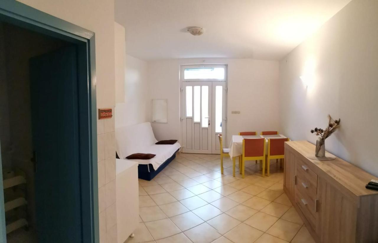 Apartments Sretna Gradac  Eksteriør billede