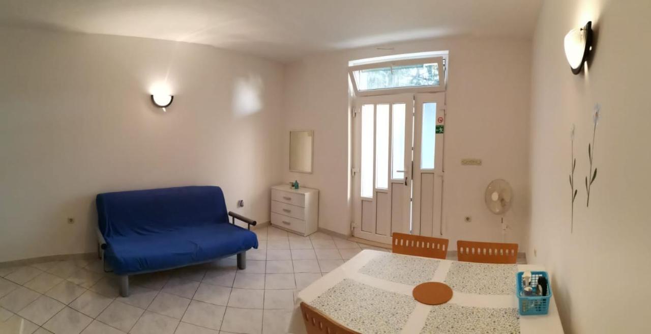 Apartments Sretna Gradac  Eksteriør billede
