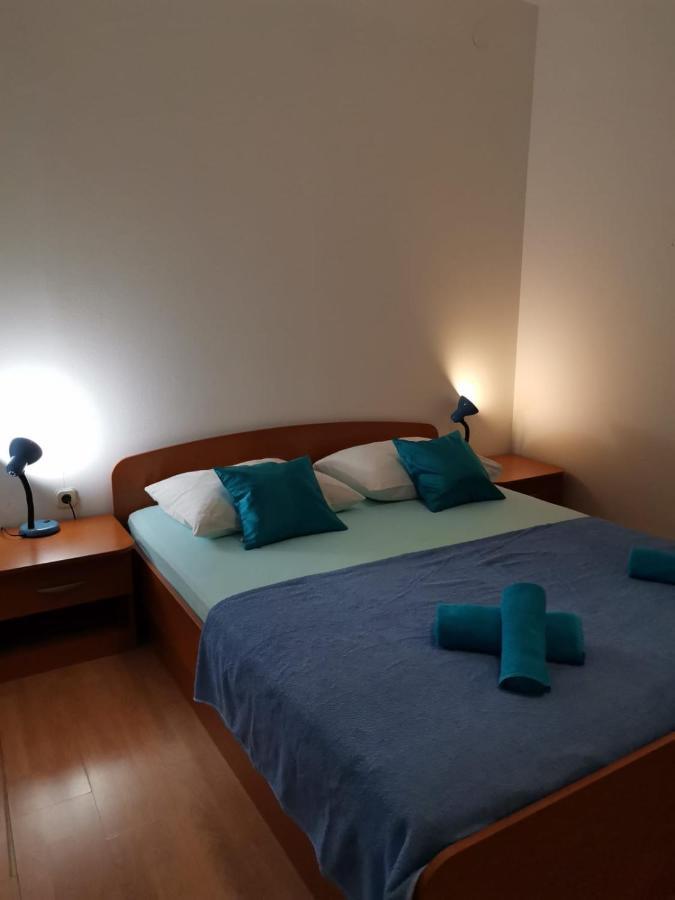 Apartments Sretna Gradac  Eksteriør billede
